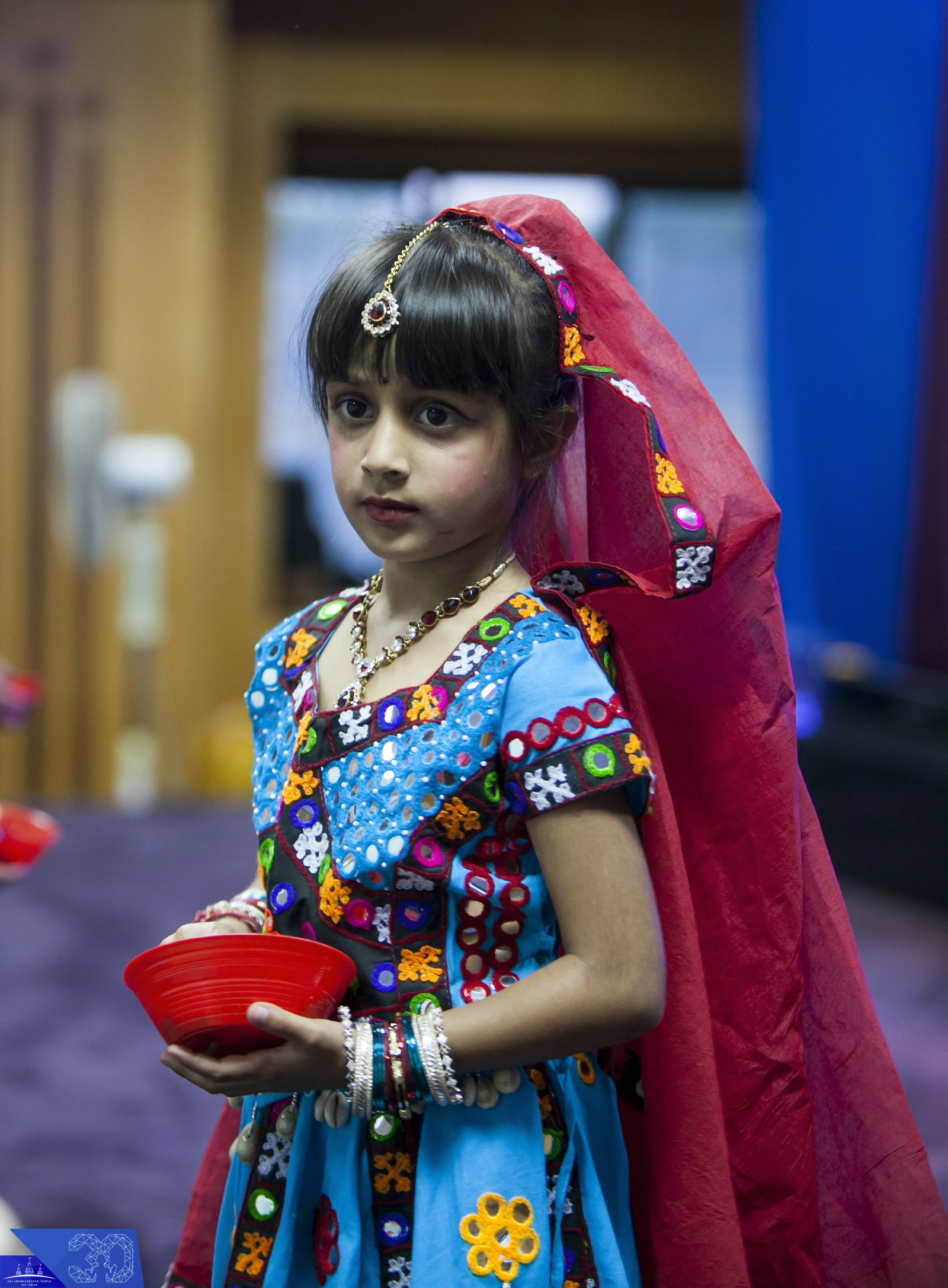 ©1987-2017 SKS Swaminarayan Temple East London